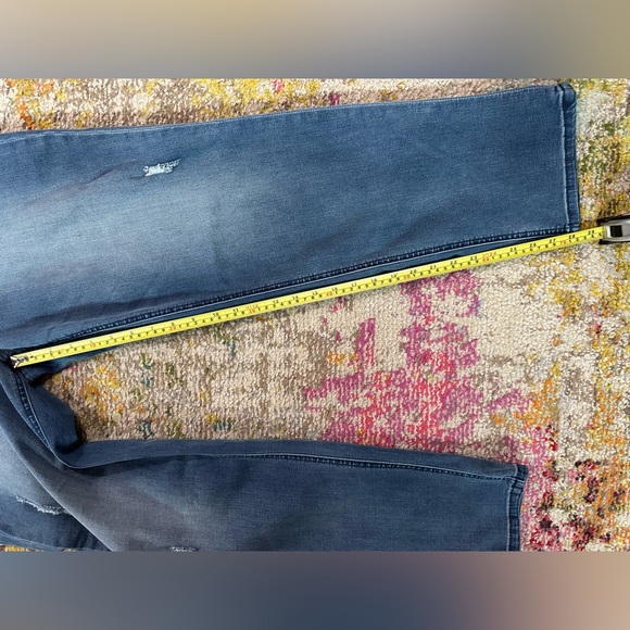 WIT & WISDOM Ripped Crop Straight Leg Jeans, Size 14 - Picture 6 of 10